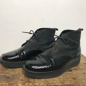 ARCHE | Black Suede Platform Ankle Boots